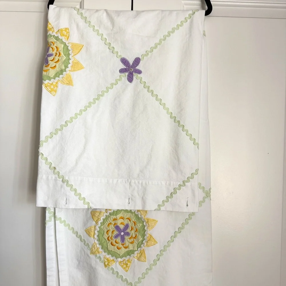 Pottery Barn Kids White Patchwork Detail Shower Curtain 72